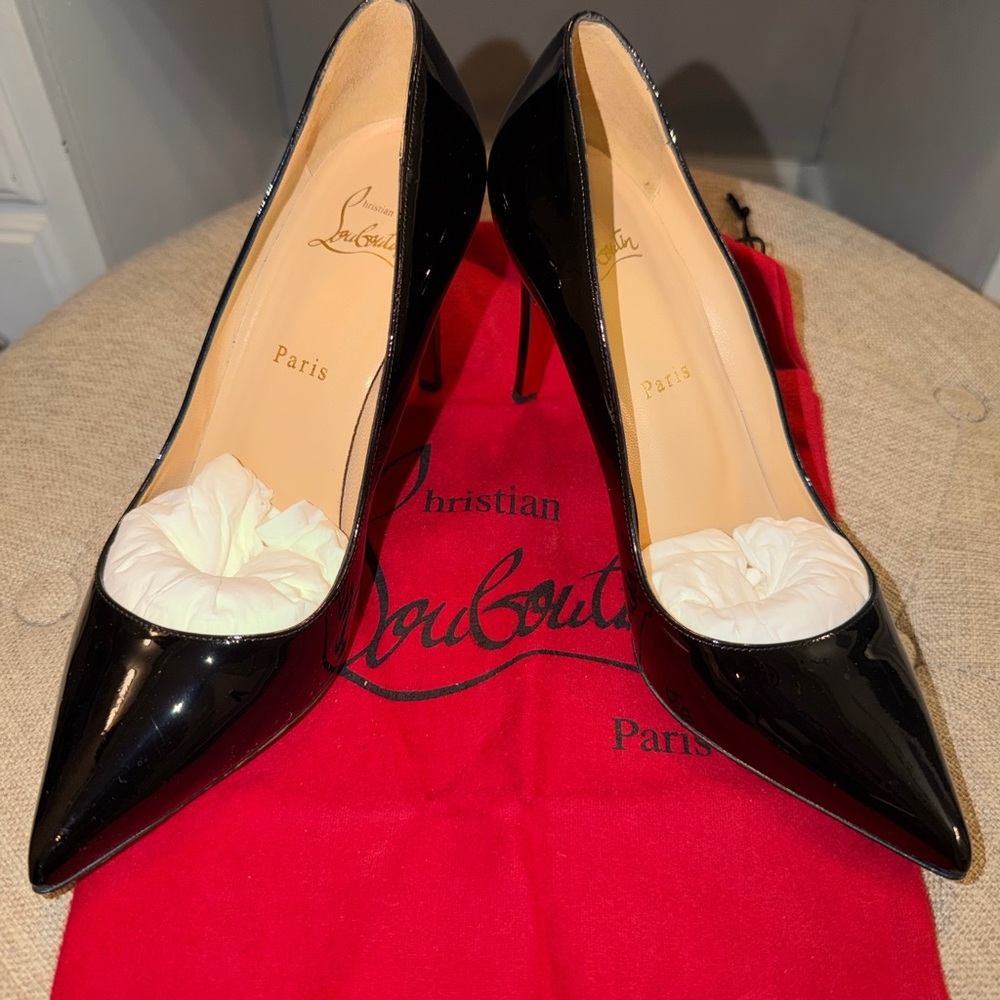Christian Louboutin Black Patent Pigalle 85